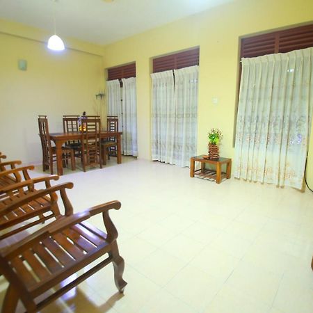Bentota Homes Luaran gambar