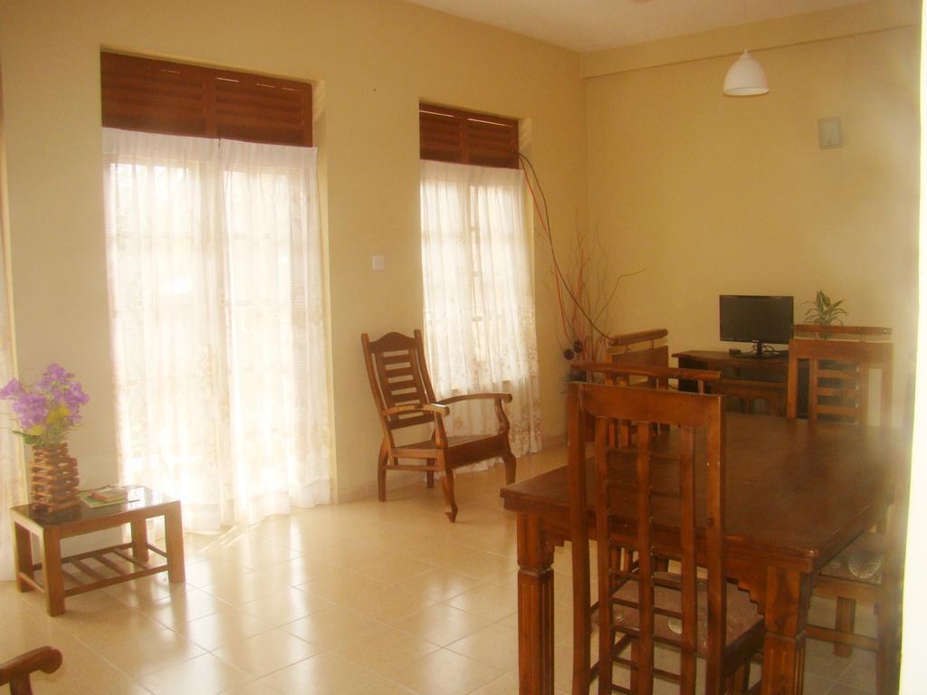 Bentota Homes Luaran gambar