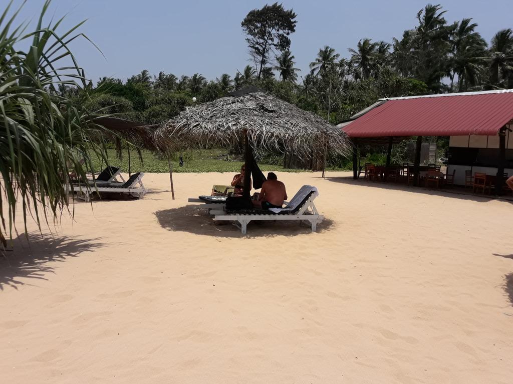 Bentota Homes Luaran gambar