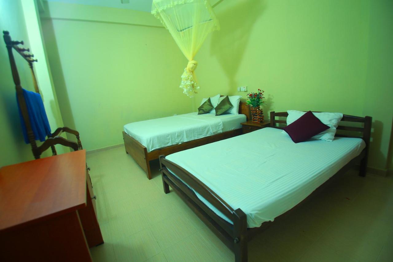 Bentota Homes Luaran gambar